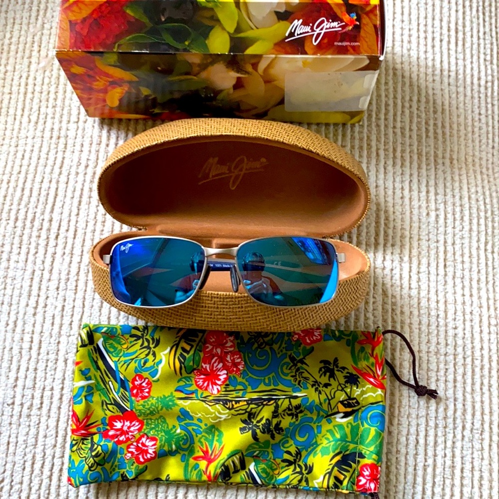 New Maui Jim’s Sunglasses